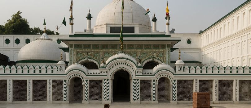 Kalander Shahs Tomb