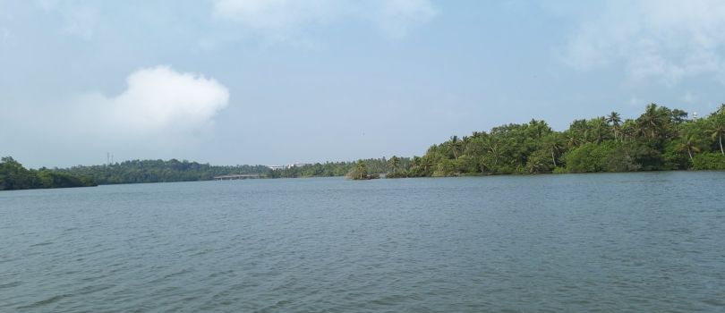 Ponnumthuruthu