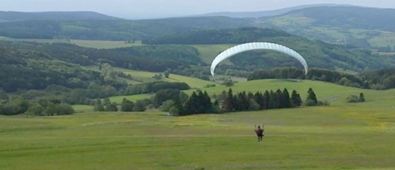 Paragliding in Kamshet