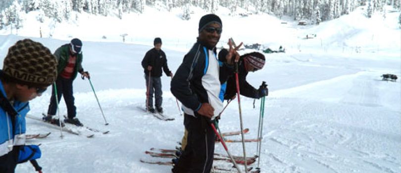 Skiing in Kashmir