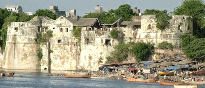 Old Fort Surat