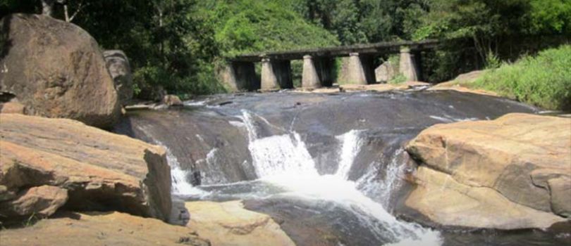 Kumbakkarai Falls