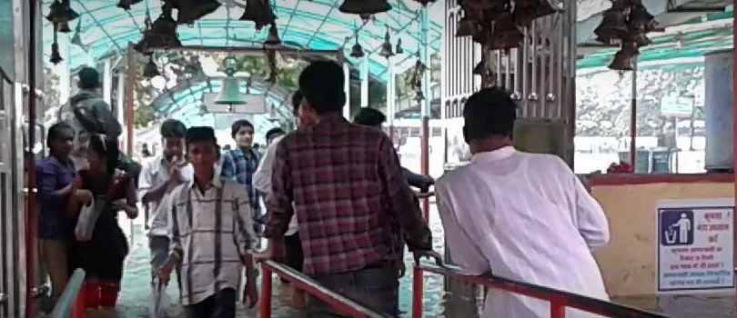 Khade Ganesh Ji Mandir