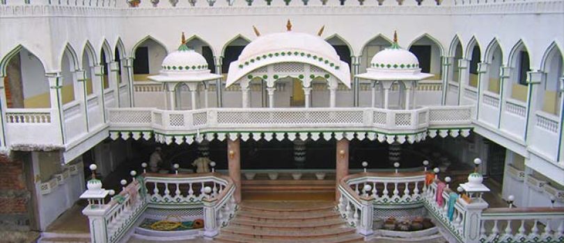 Masjid Ghareeb Nawaz