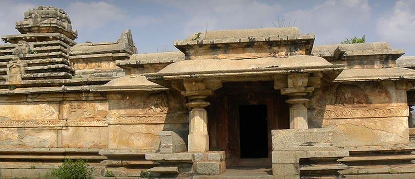 Hemakuta Hill Temple
