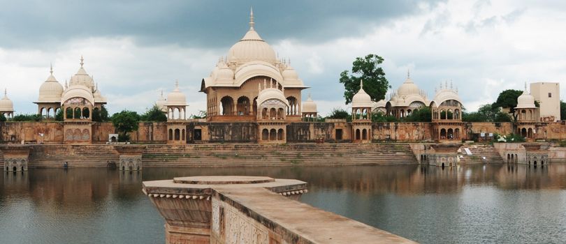 Kusum Sarovar Govardhan