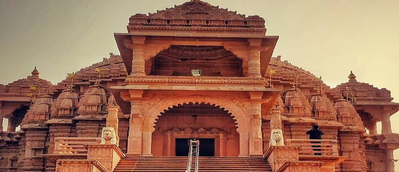 Shantinath Digambar Jain Temple