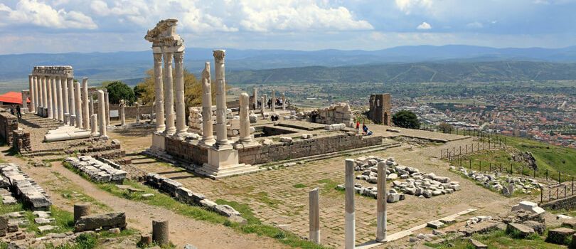 Izmir Archaeological and Ethnography Museum