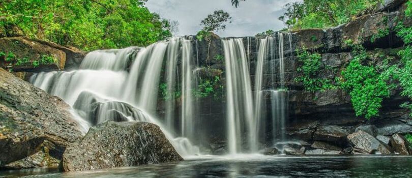 Suoi Tranh Waterfall