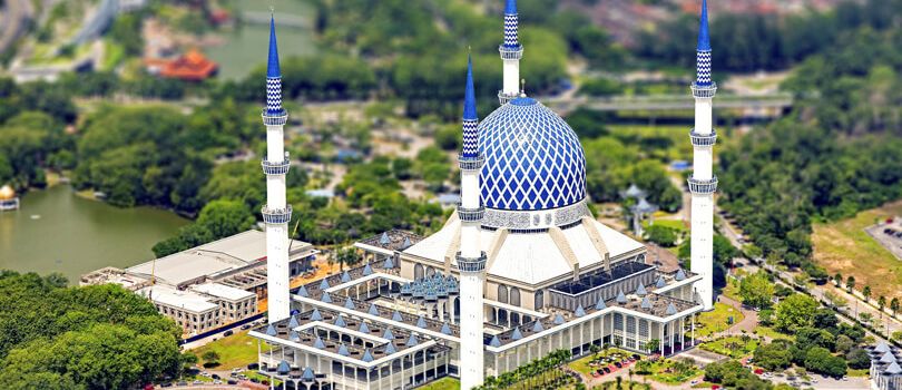 Sultan Salahuddin Abdul Aziz Shah Mosque