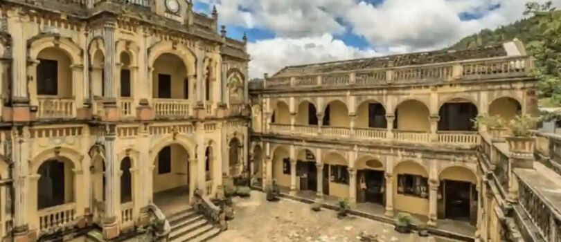 Hoang A Tuong Palace