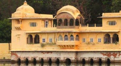 Bundi Travel Guide