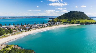 Beach	 in New Zealand