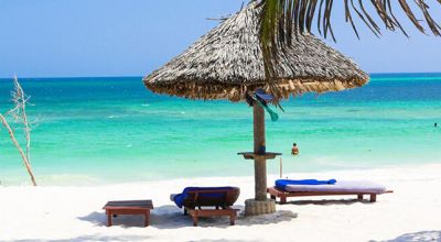 Beach	 in Kenya