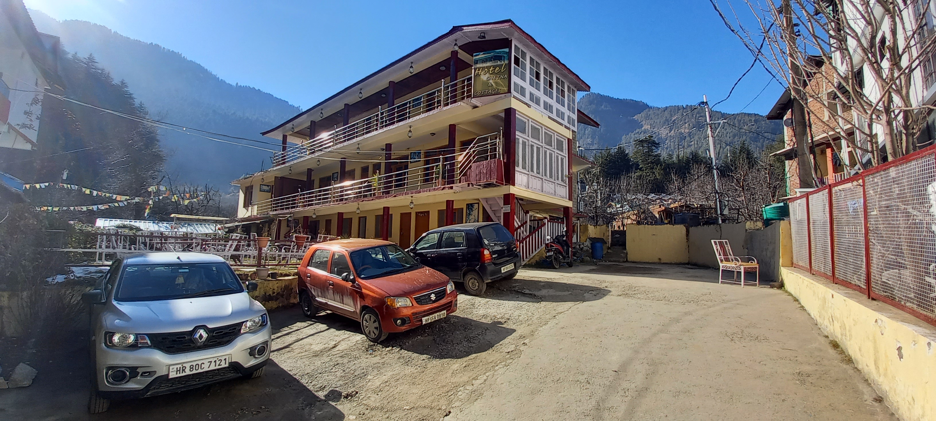Hotel Chetna Image