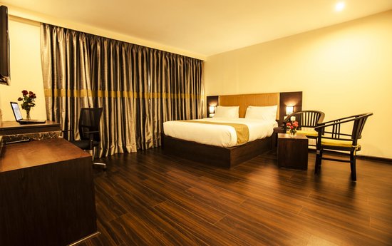 Room J Hotel