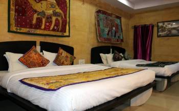 Budget hotel in jaisalmer || Meotrips