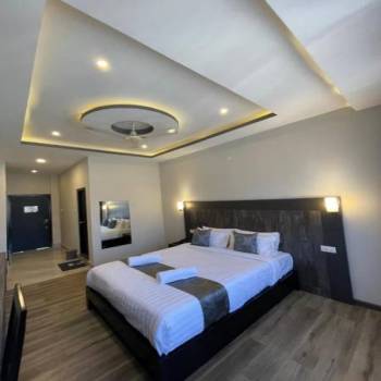 Paro Hotel
