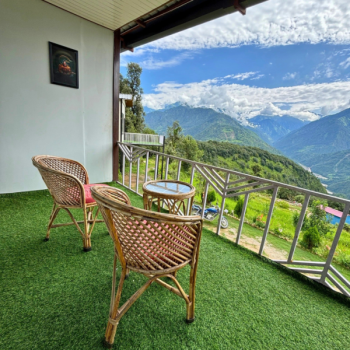 hills inn resort balcony