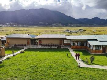 phuntsok yangkhil resort