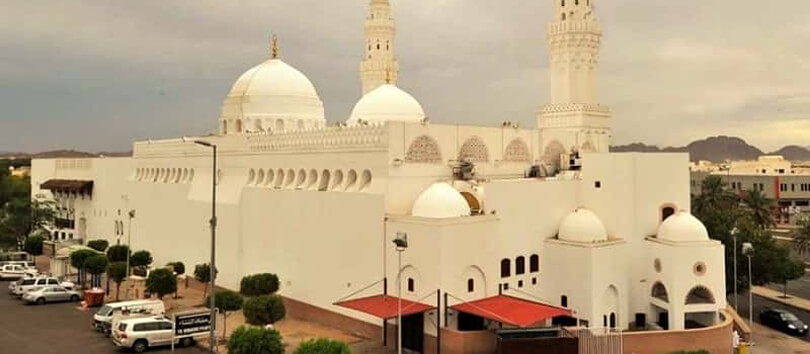 AI-Masjid al-Qiblatain