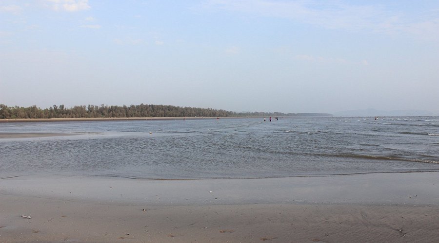 Akshi Beach in Alibag