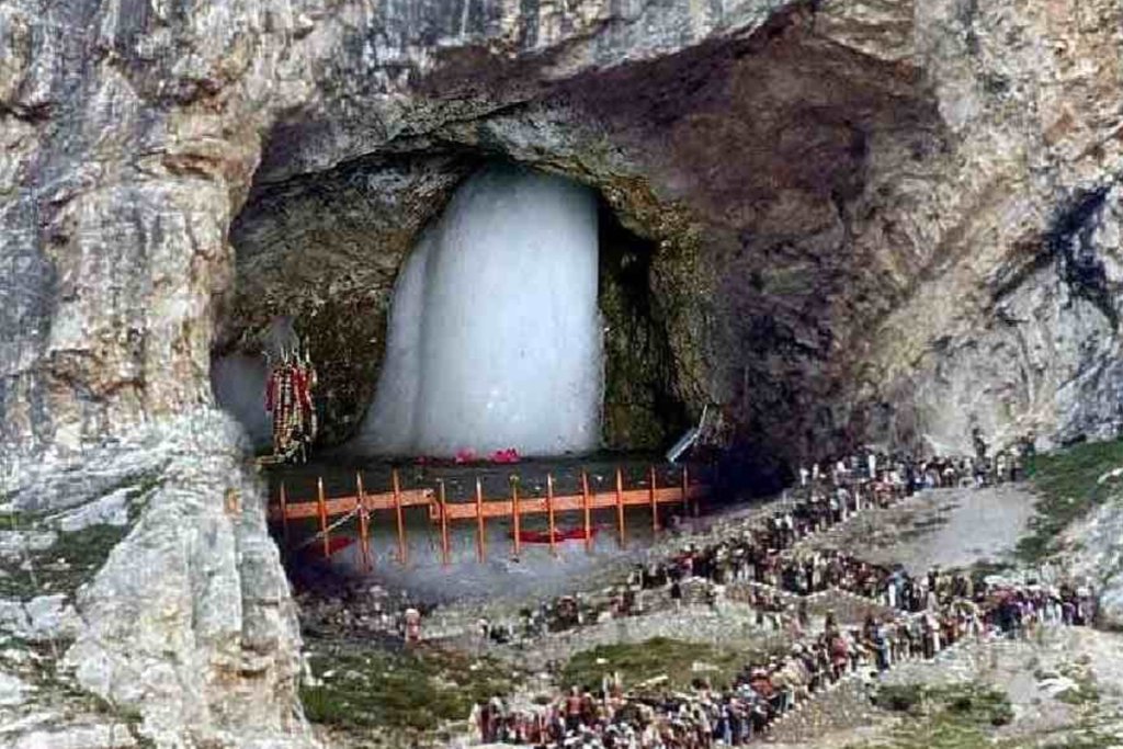Amarnath Cave in Baltal