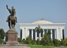 Amir Timur Square in Tashkent