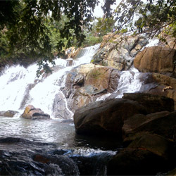 Aruvikkuzhi Waterfalls in Kumarakom