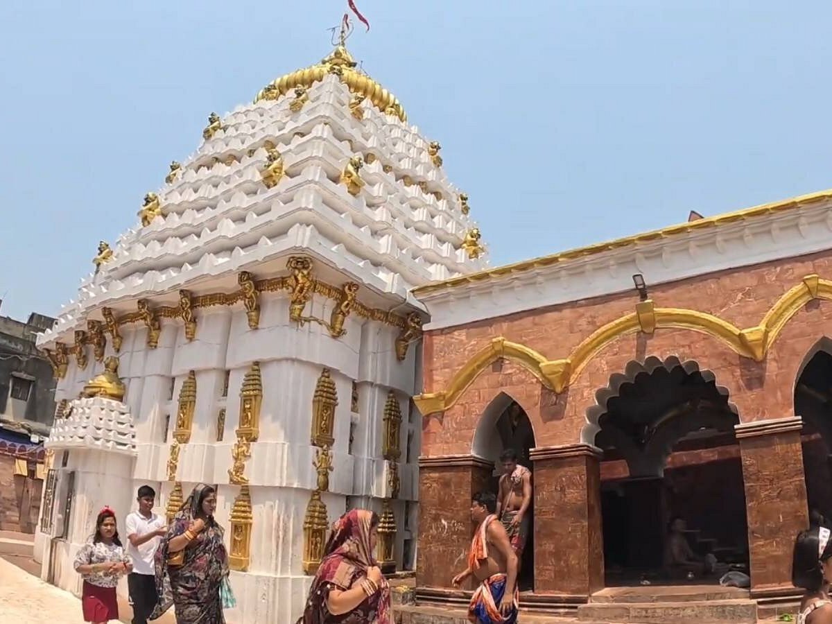 Baba Akhandalamani Temple in Bhadrak