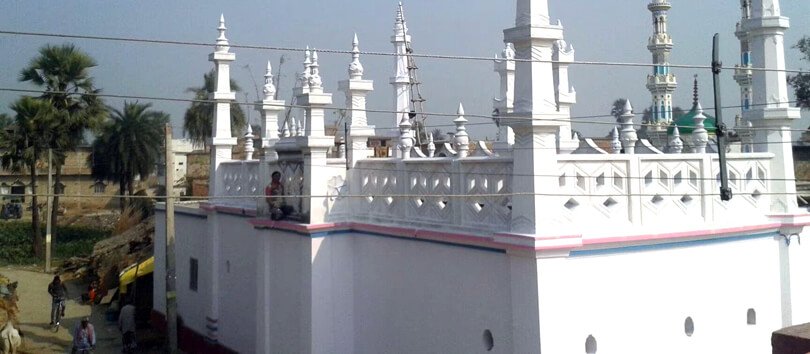 Badi Masjid in Siwan