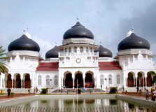 Baiturrahman Grand Mosque in Banda Aceh