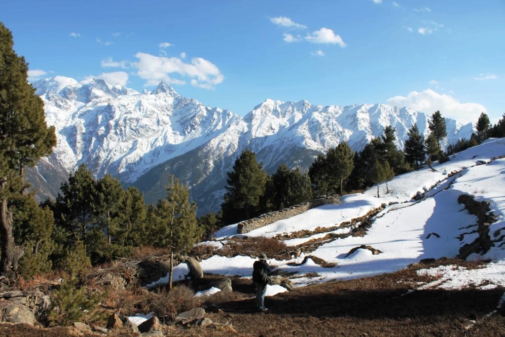 Chaka Village in Kalpa