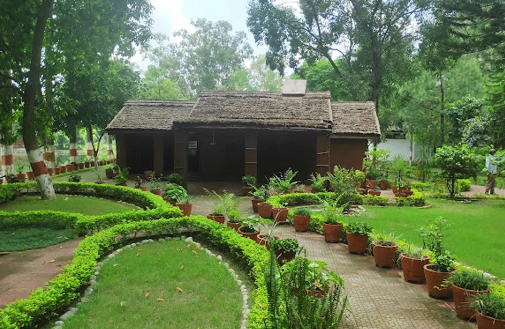 Chaudhary Devi Lal Herbal Nature Park in Yamuna Nagar