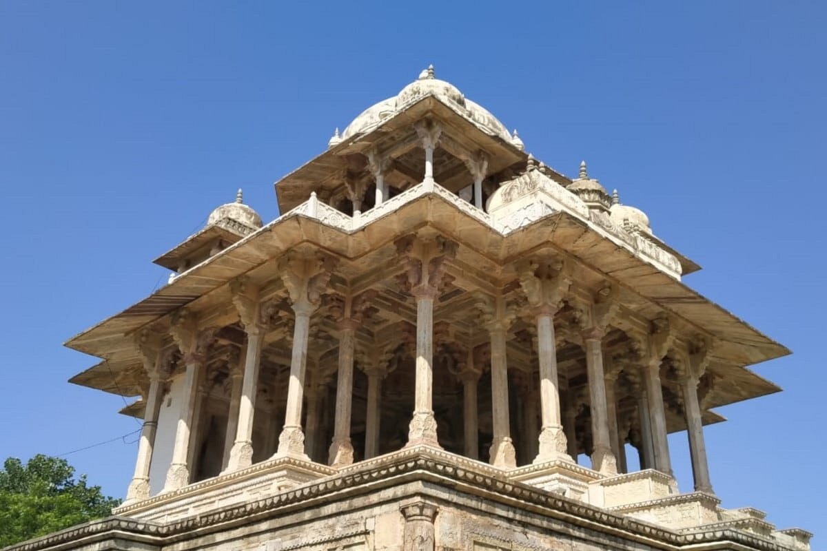 Chaurasi Khambon ki Chhatri in Bundi