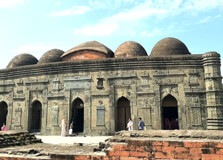 Choto Sona Mosque in Rajshahi