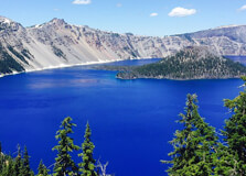 Crater Lake National Park in Oregon