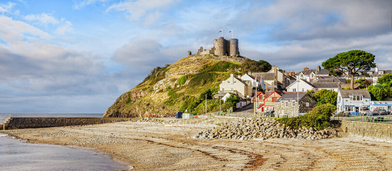 Criccieth Beach