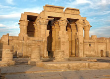 Edfu Corniche in Edfu