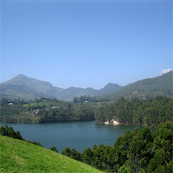 Elephant Lake in Munnar