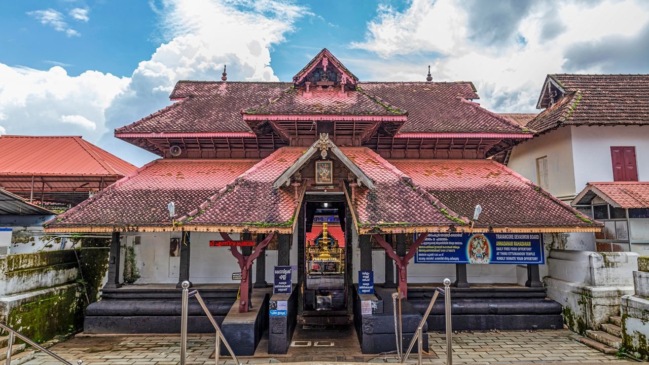 Ettumanoor Mahadeva Temple in Kottayam