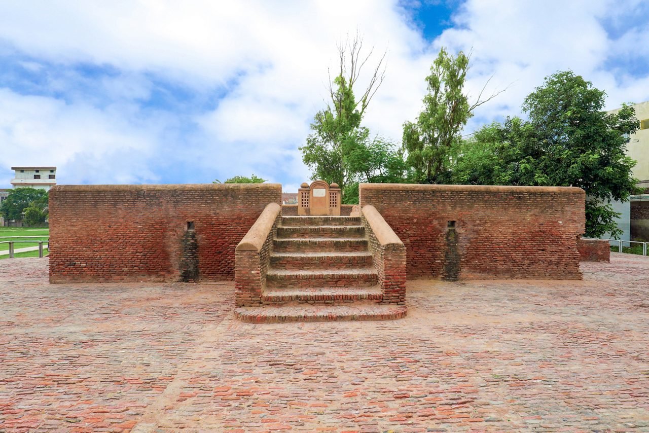 Grave of Ibrahim Lodhi in Panipat