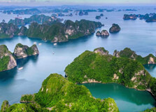 Hang Luồn in Ha Long