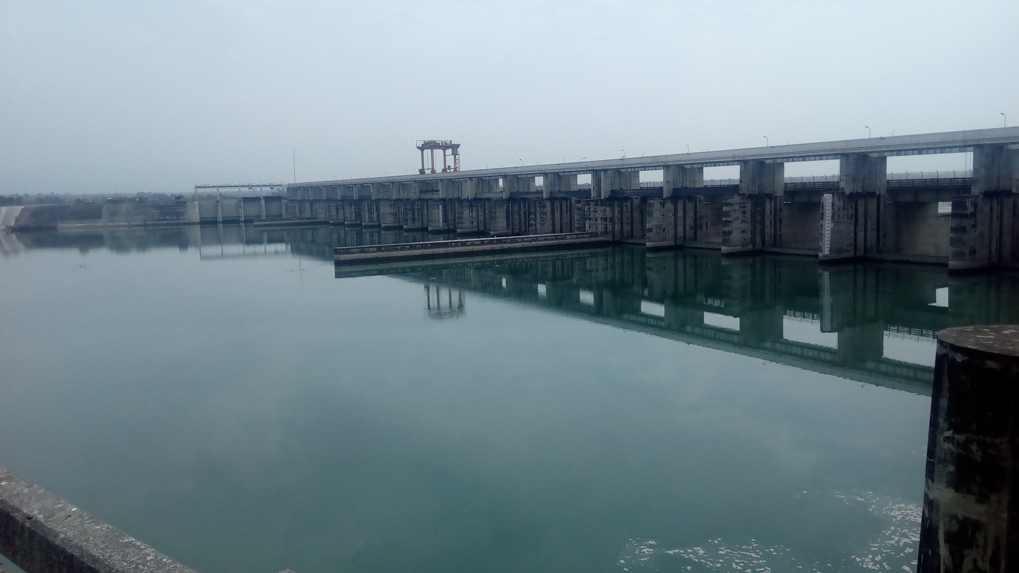 Hathni Kund Barrage in Yamuna Nagar