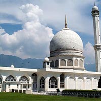 Hazratbal Shrine