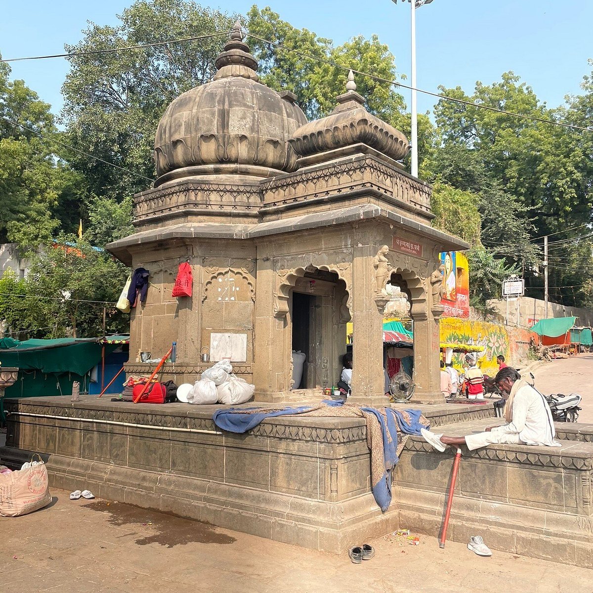 Jaleshwar Temple in Khargone