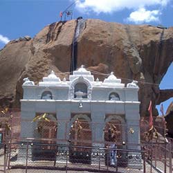 Jenukallu Siddeshwara Temple in Hassan