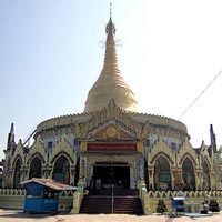 Kaba Aye Pagoda in Yangon
