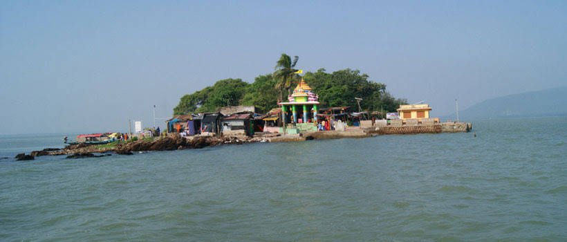 Kalijai Island in Chilika