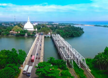 Kalutara Bridge in Kalutara